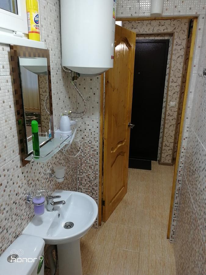 Домик По Ул.Званба Sukhumi Exterior photo